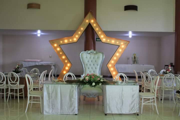 Salón El Escenario