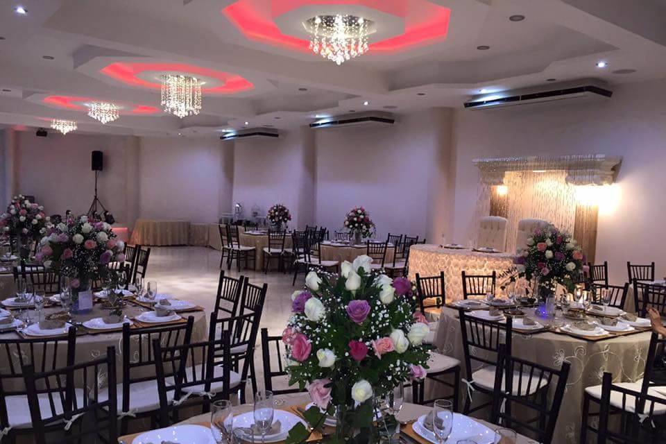 Salón Gardenias