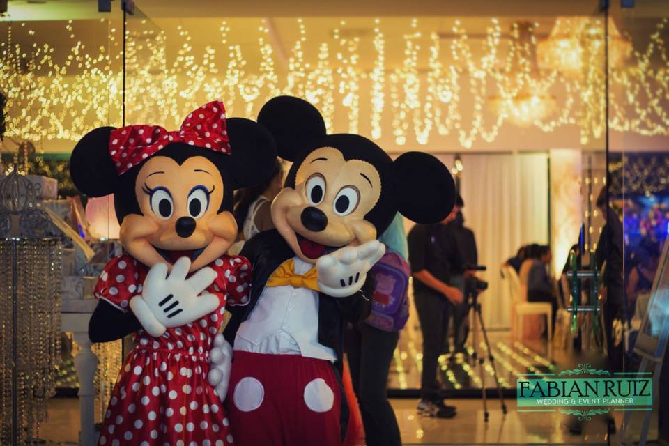 Micky y mimi