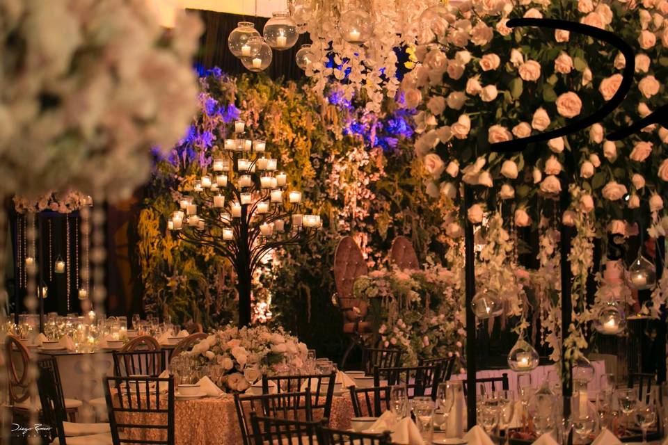 Eventos Especiales Flores y Detalles