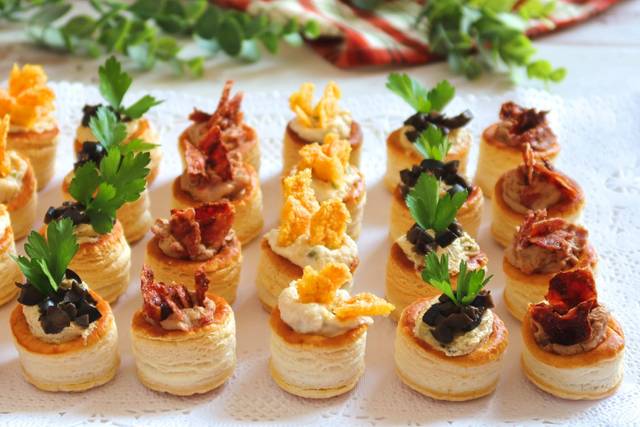 Canapés