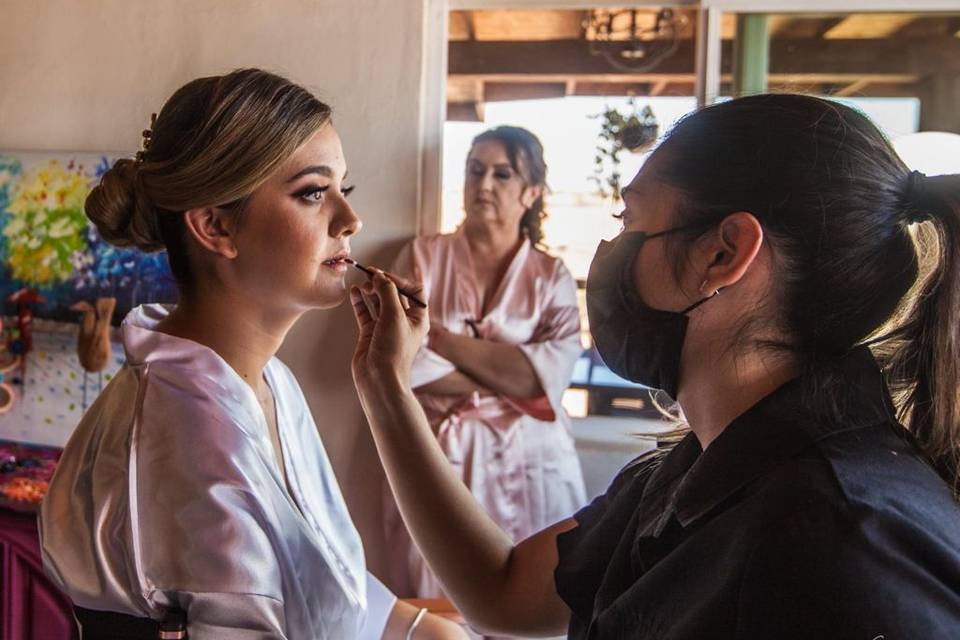 Maquillaje profesional novias