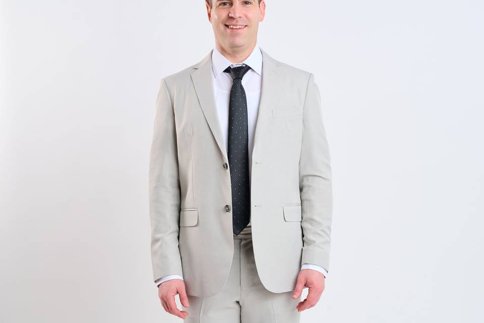 Traje gris perla