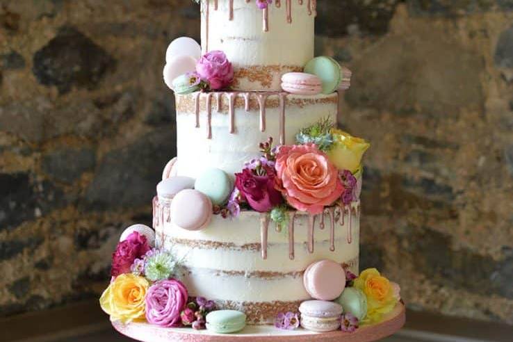 Hermoso pastel de bodas