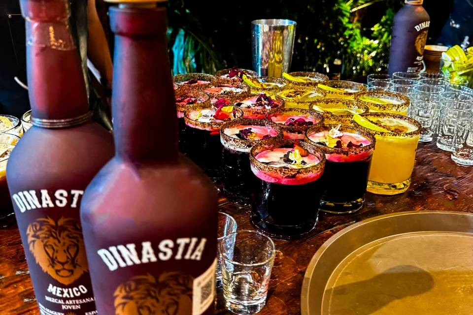 Mezcal Dinastia