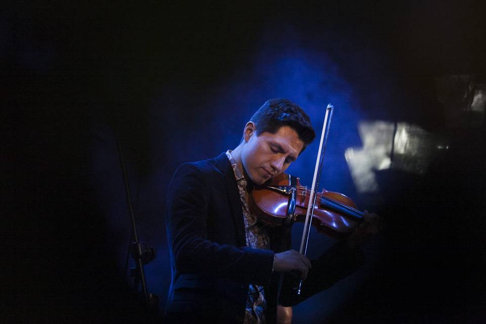 Violinista Miguel Fajardo