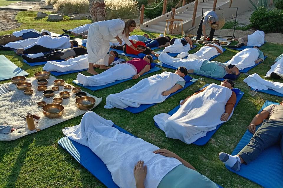 Sonoterapia grupal en Jardín