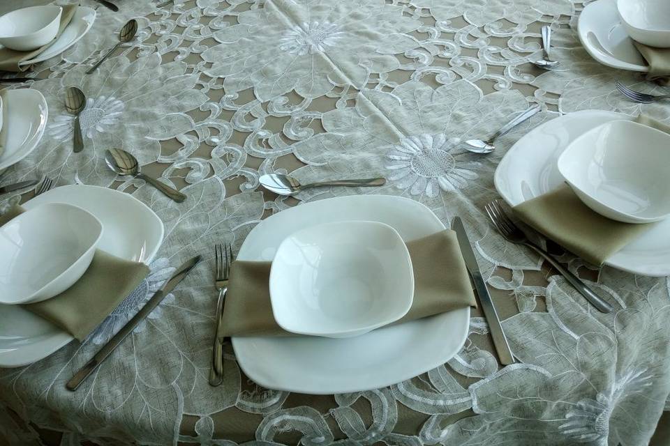 Renta de Loza Blanca