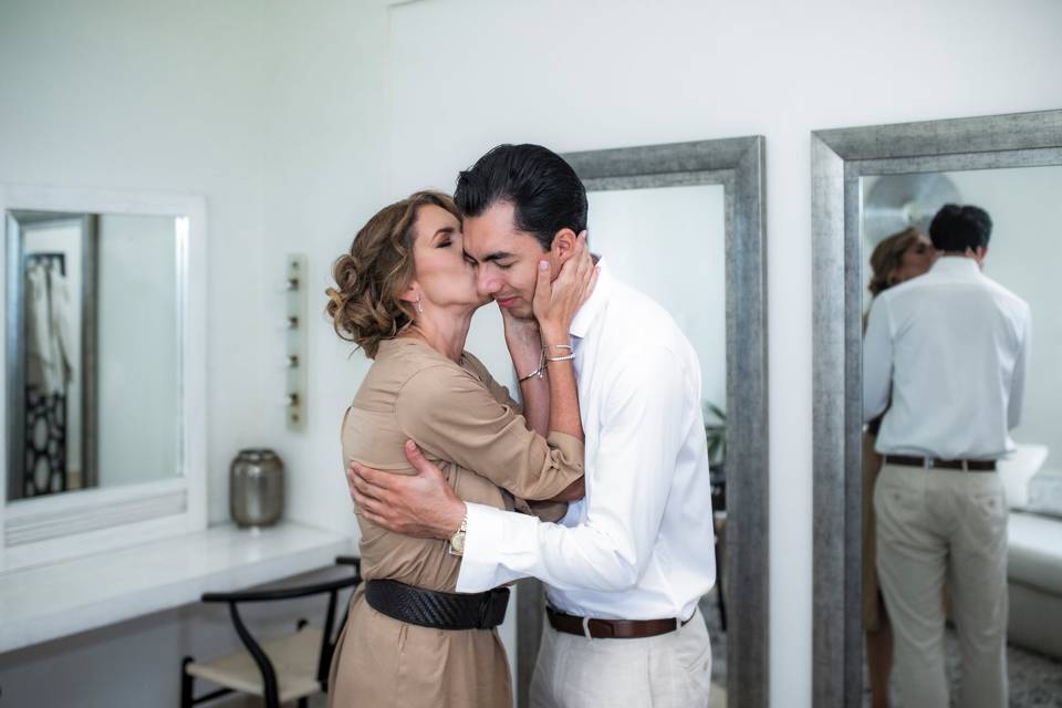 Novio y mamá