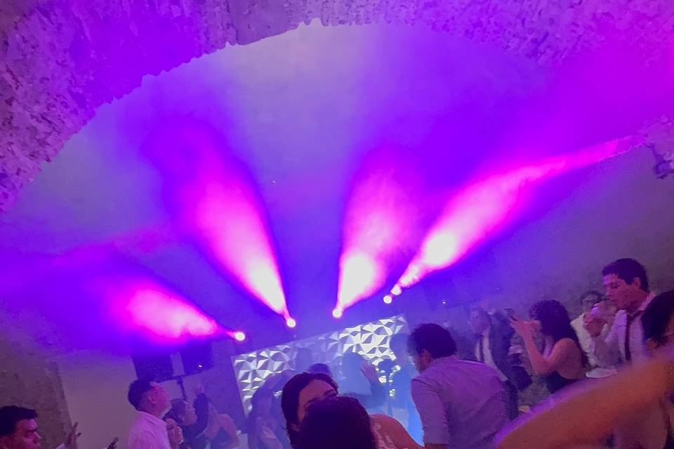 Boda