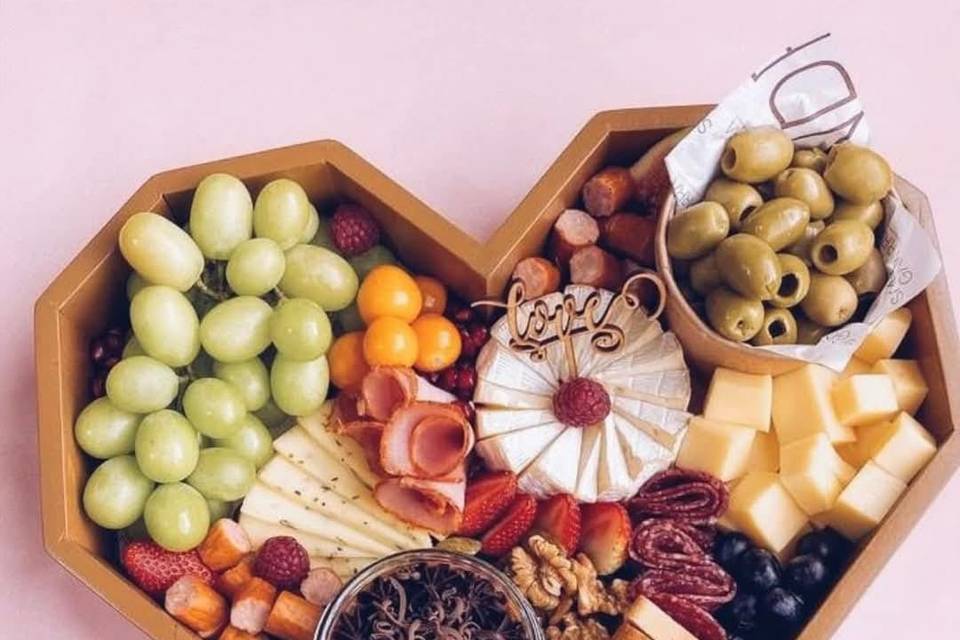 Mesa de charcutería para eventos