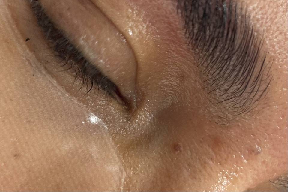Laura Zaragoza Brow Concierge
