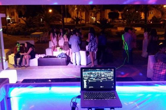 Moor Audio e Iluminación