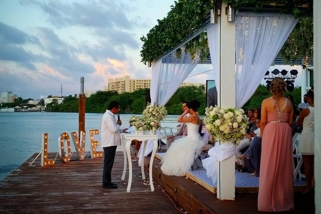 weddings cancun marina