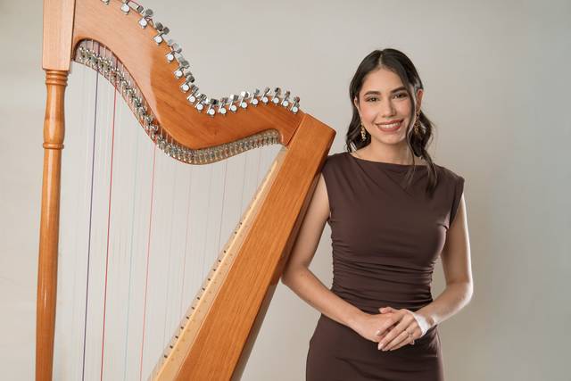 Larissa Ledesma