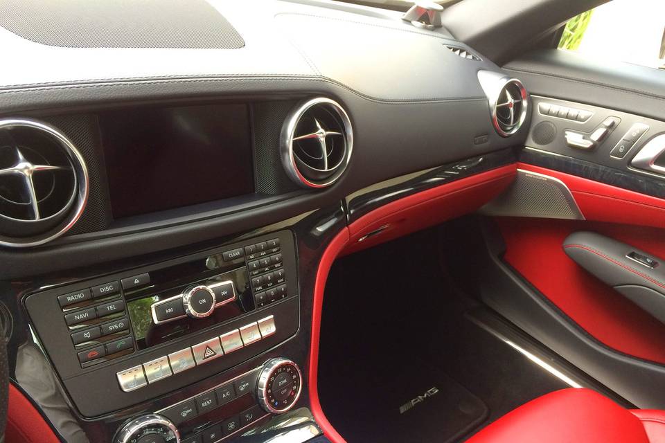 Mercedes SL 500 Interior 4