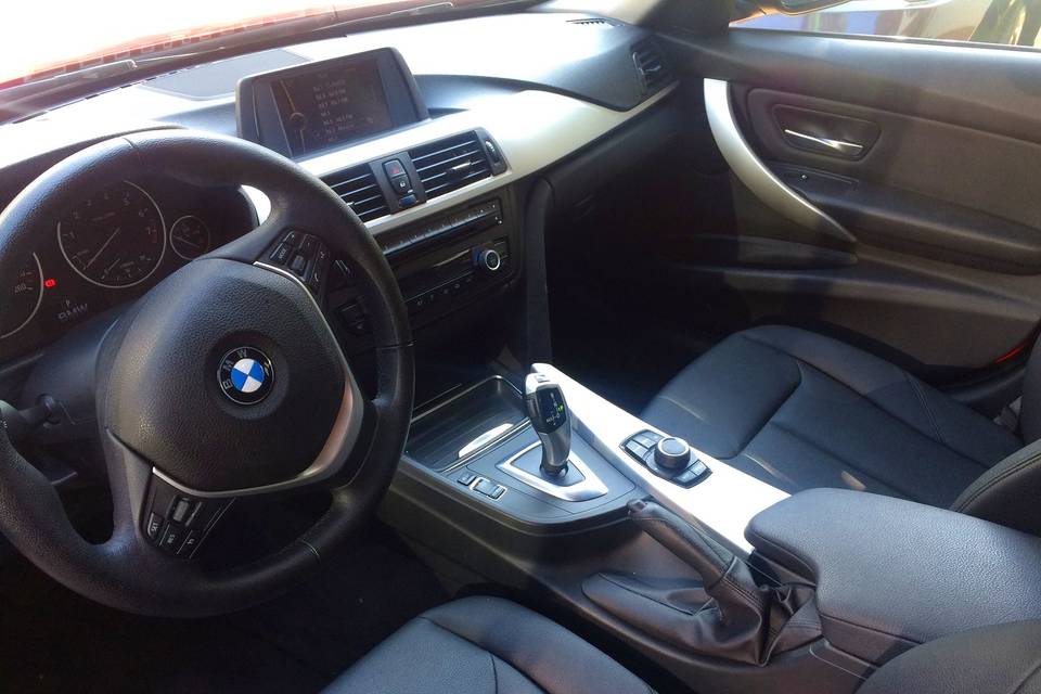 BMW Serie 3 Interior 6