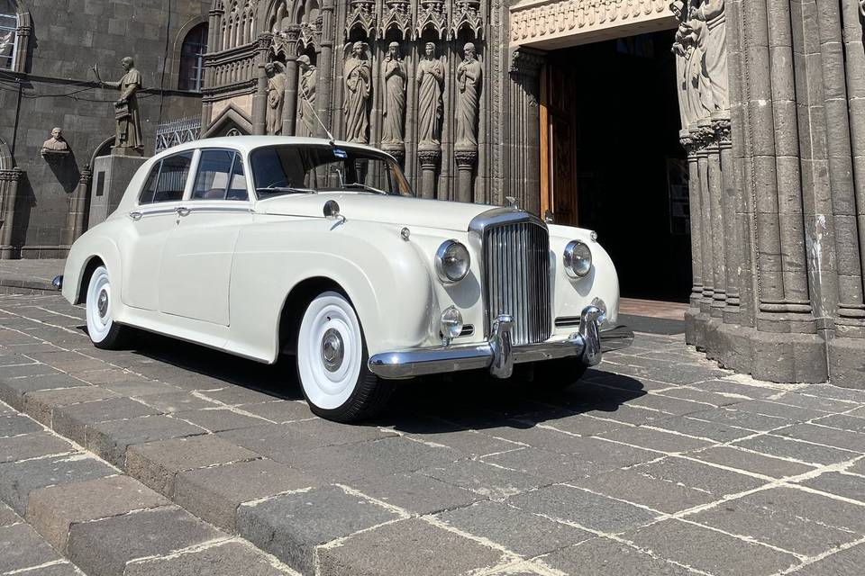 Bentley / Rolls Royce 1957