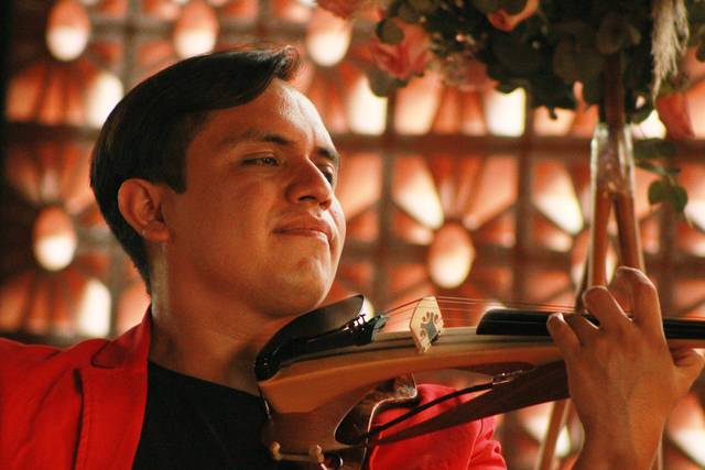 Jorge Robles - violinista