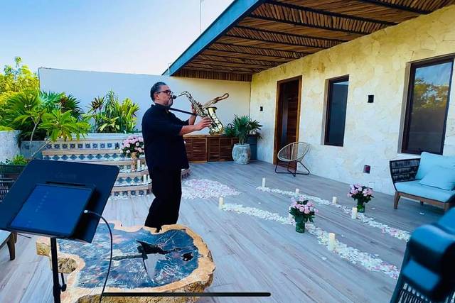 Sax En Cancún y Riviera Maya