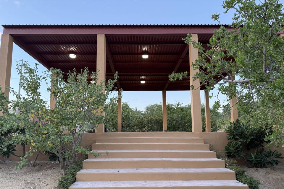 Pergola para 70 personas