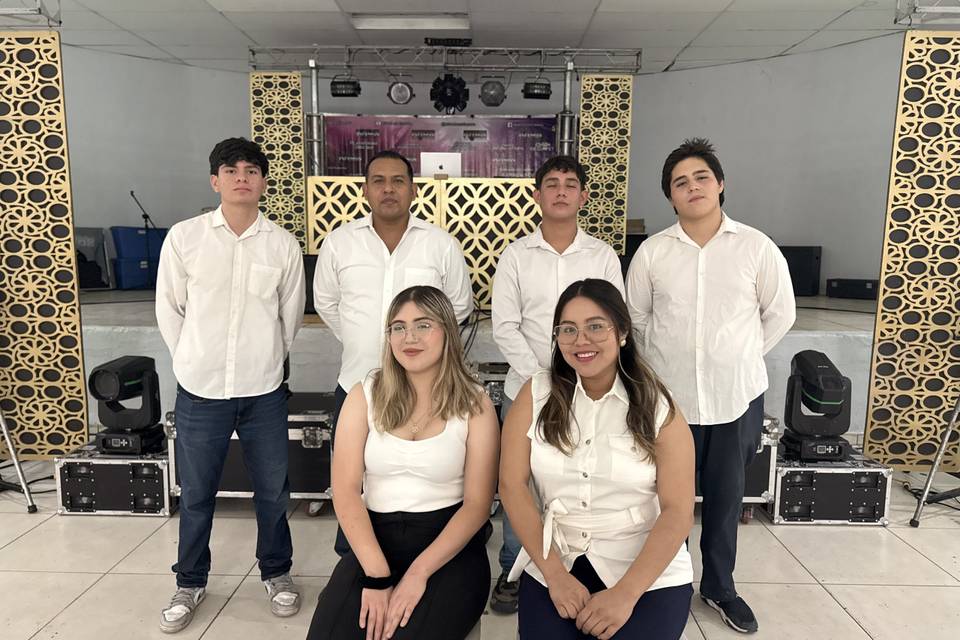 Nuestro STAFF