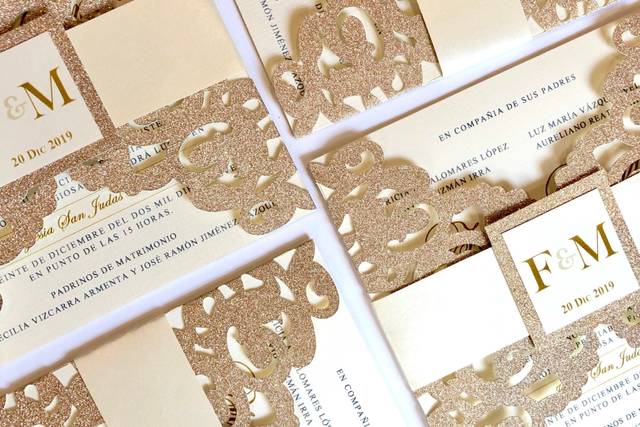 Bell-Mom Invitaciones