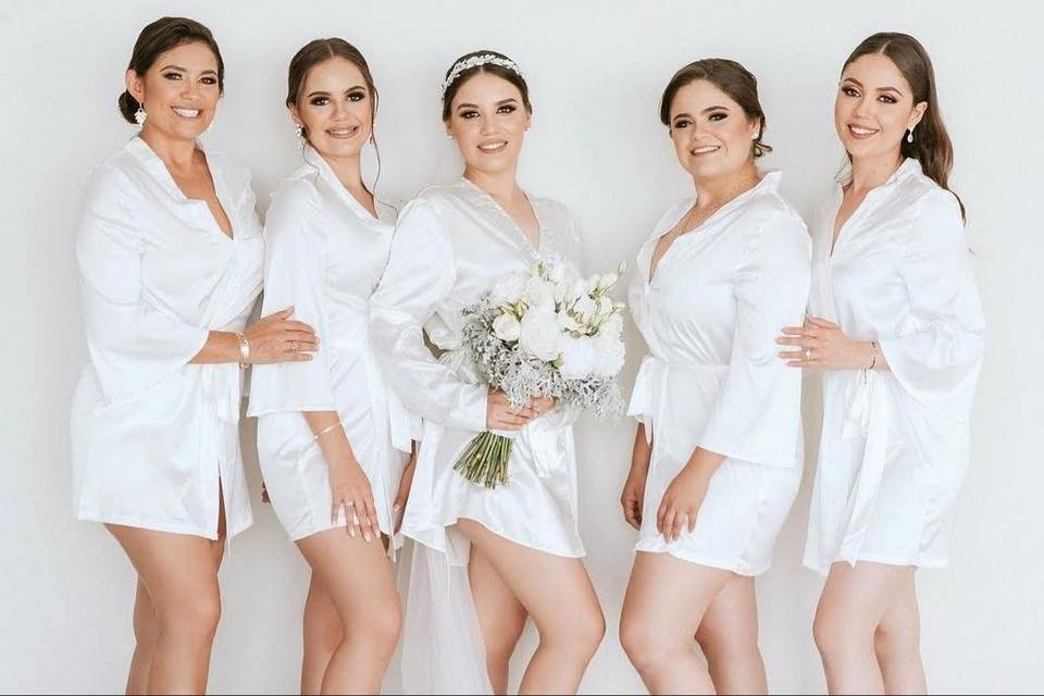 Maquillaje y peinado para novias e invitadas