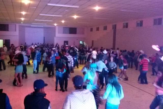 Bailes