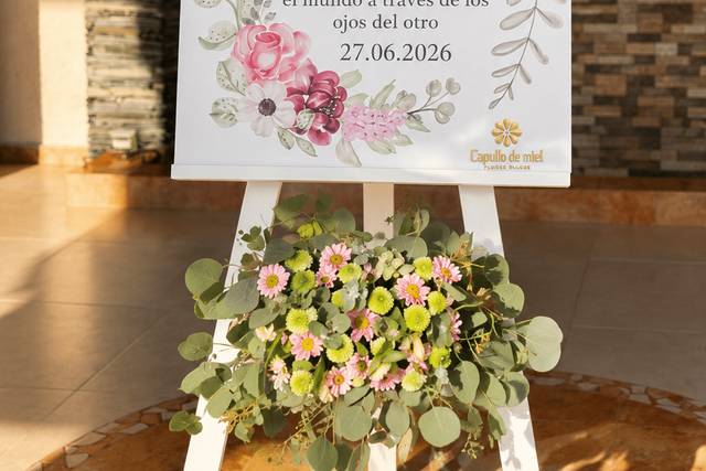 Pequeña jaula floral