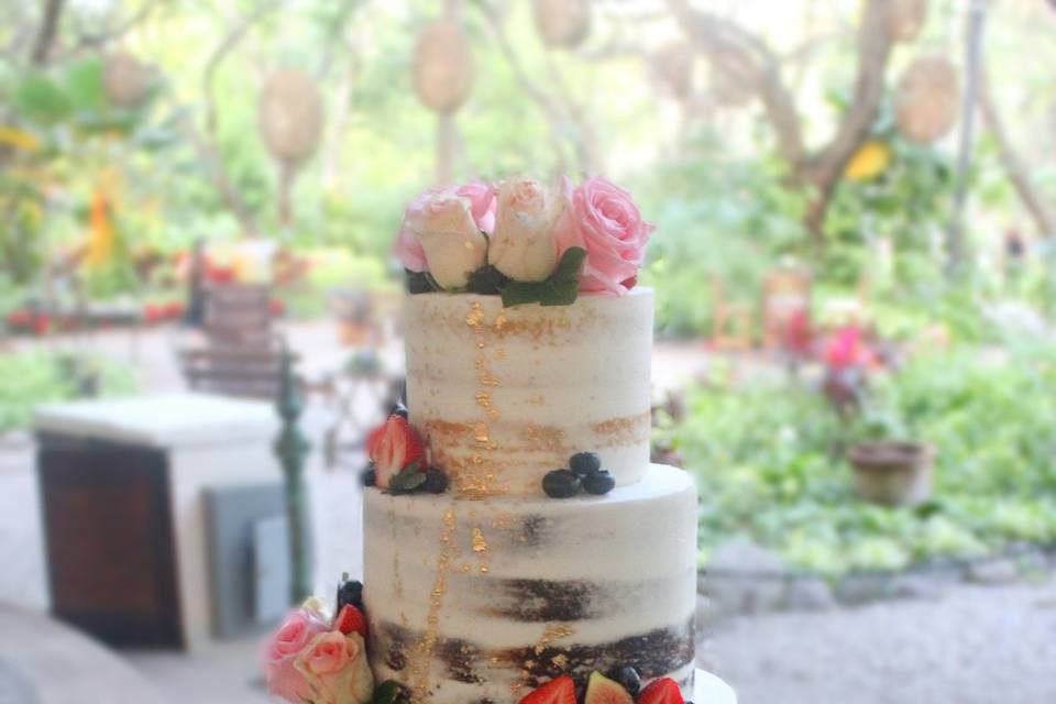 Naked cake