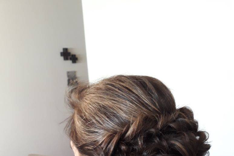 Peinado y maquillaje novia
