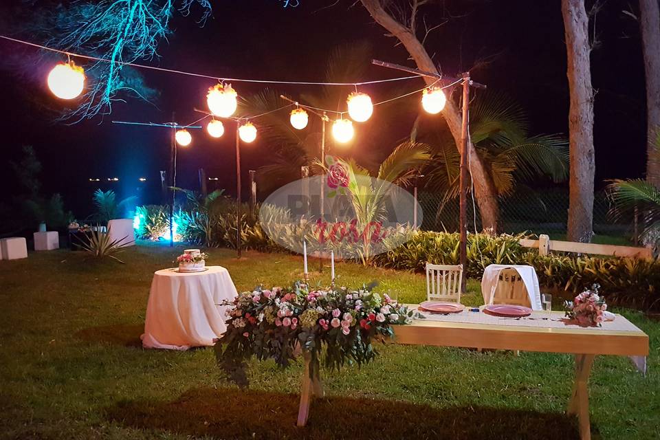 Noche romántica en playa