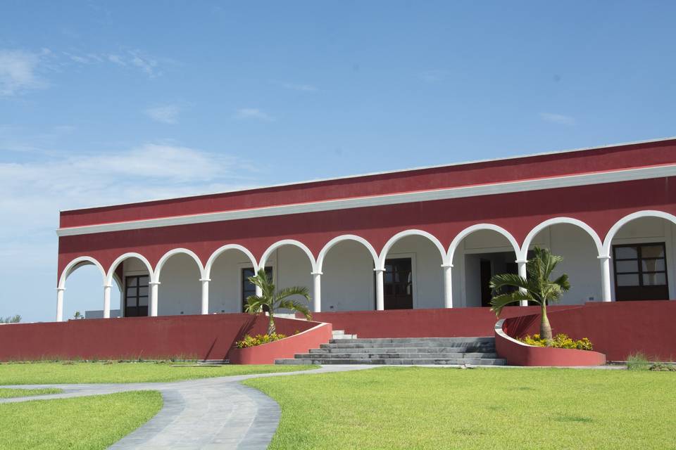 Explanada del jardín