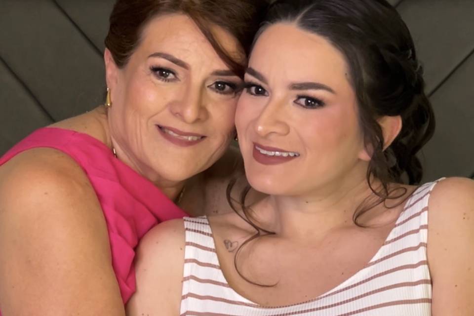 Mamá y bride