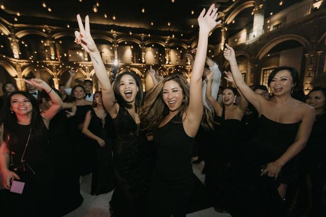 Full dance floor