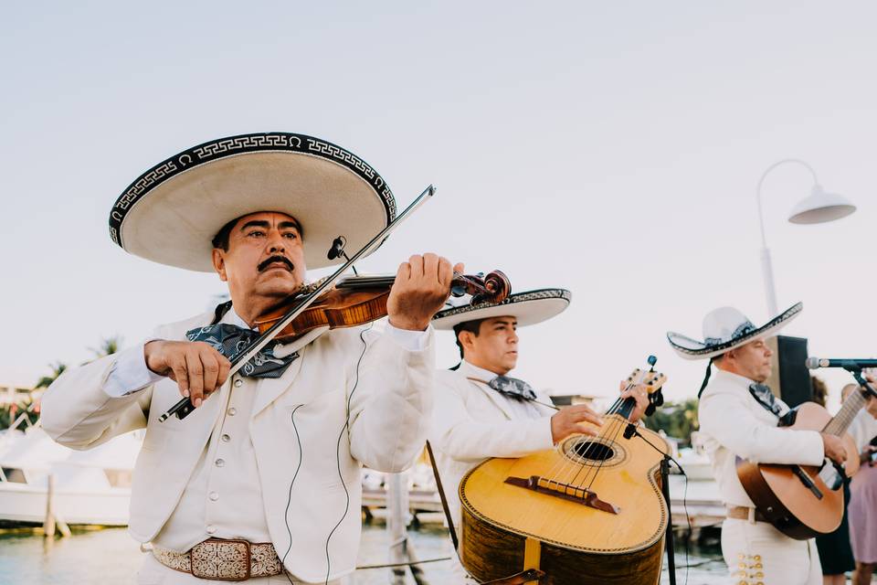 A&E Caribe Mexicano