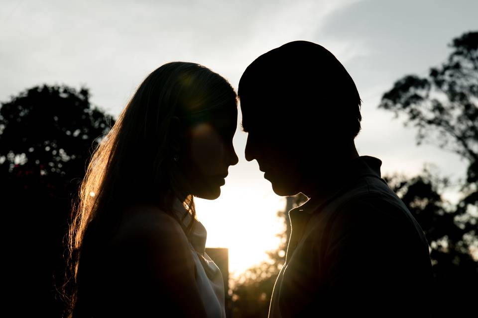Siluetas de novios