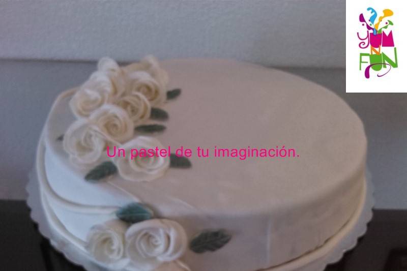 Pastel rosas de fondant