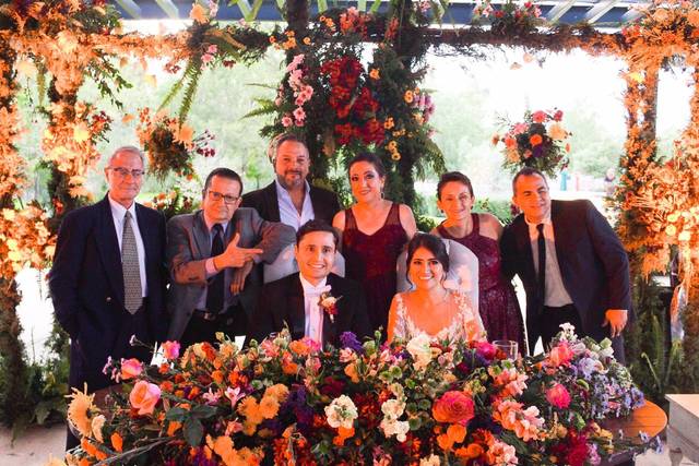 Familia