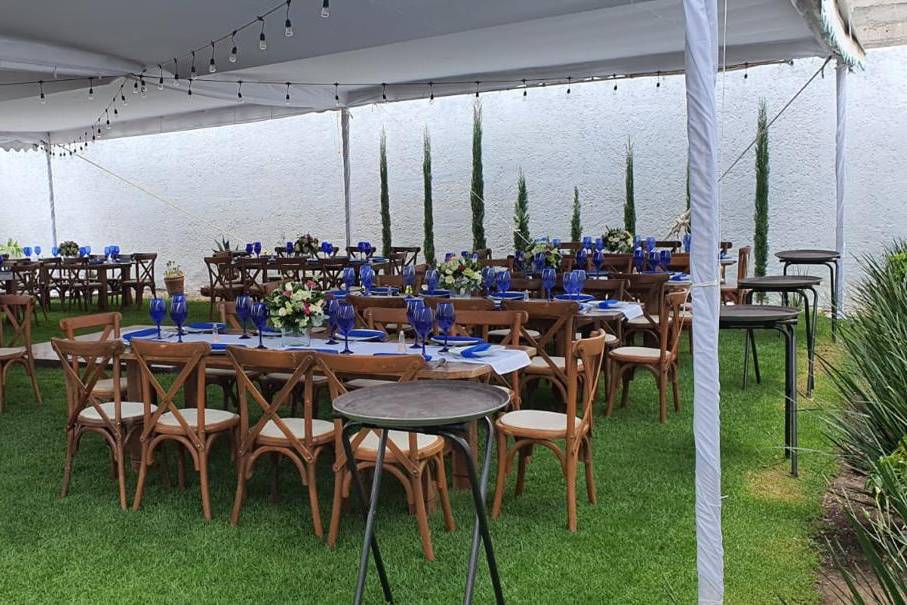 Carpa y mobiliario