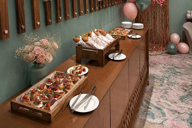 Nuestra mesa de canapés ofrece