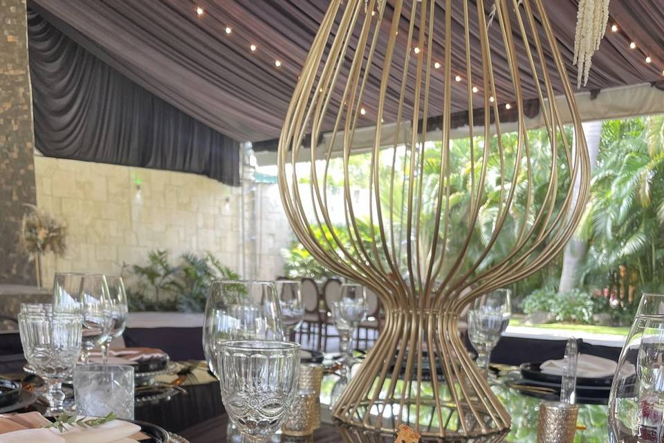Jardín con alberca para fiestas