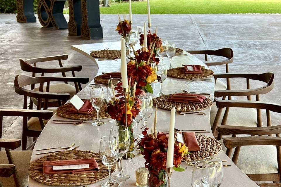 Jardín con alberca para fiestas