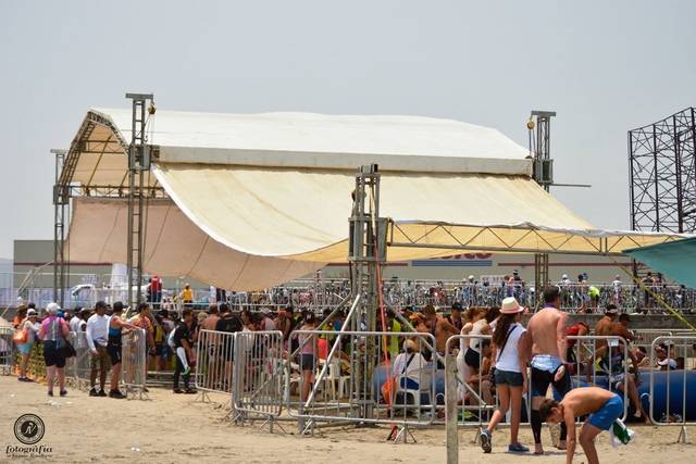 Carpa extendida