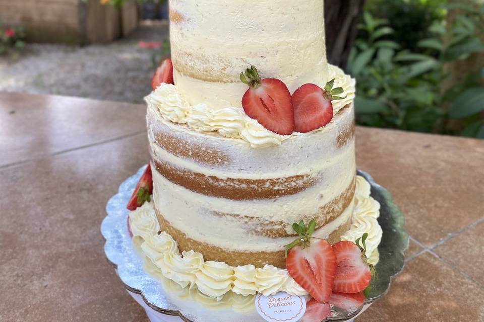 Naked cake primaveral