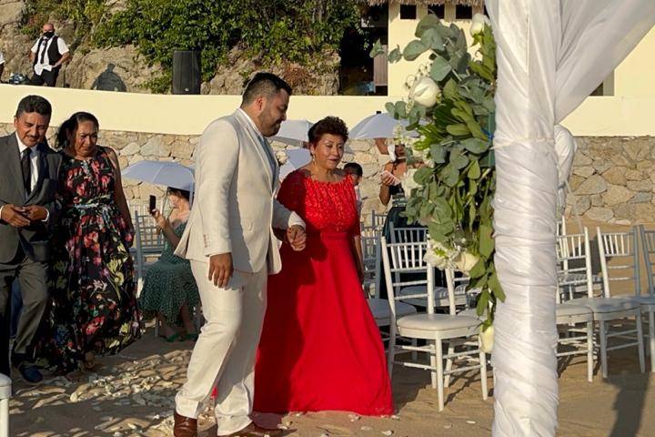 Llegada del novio