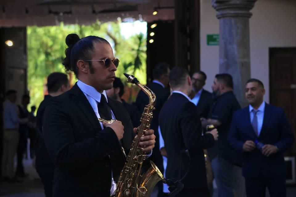 Cocktail con vibra elevada