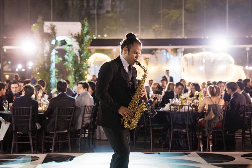 Juan Carlos Solorio - Saxofonista