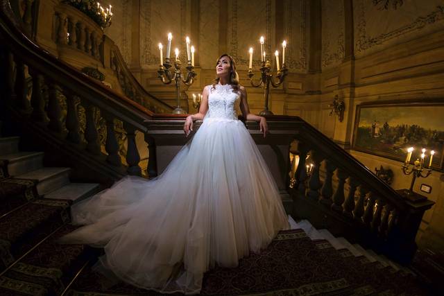 Novia en escalera